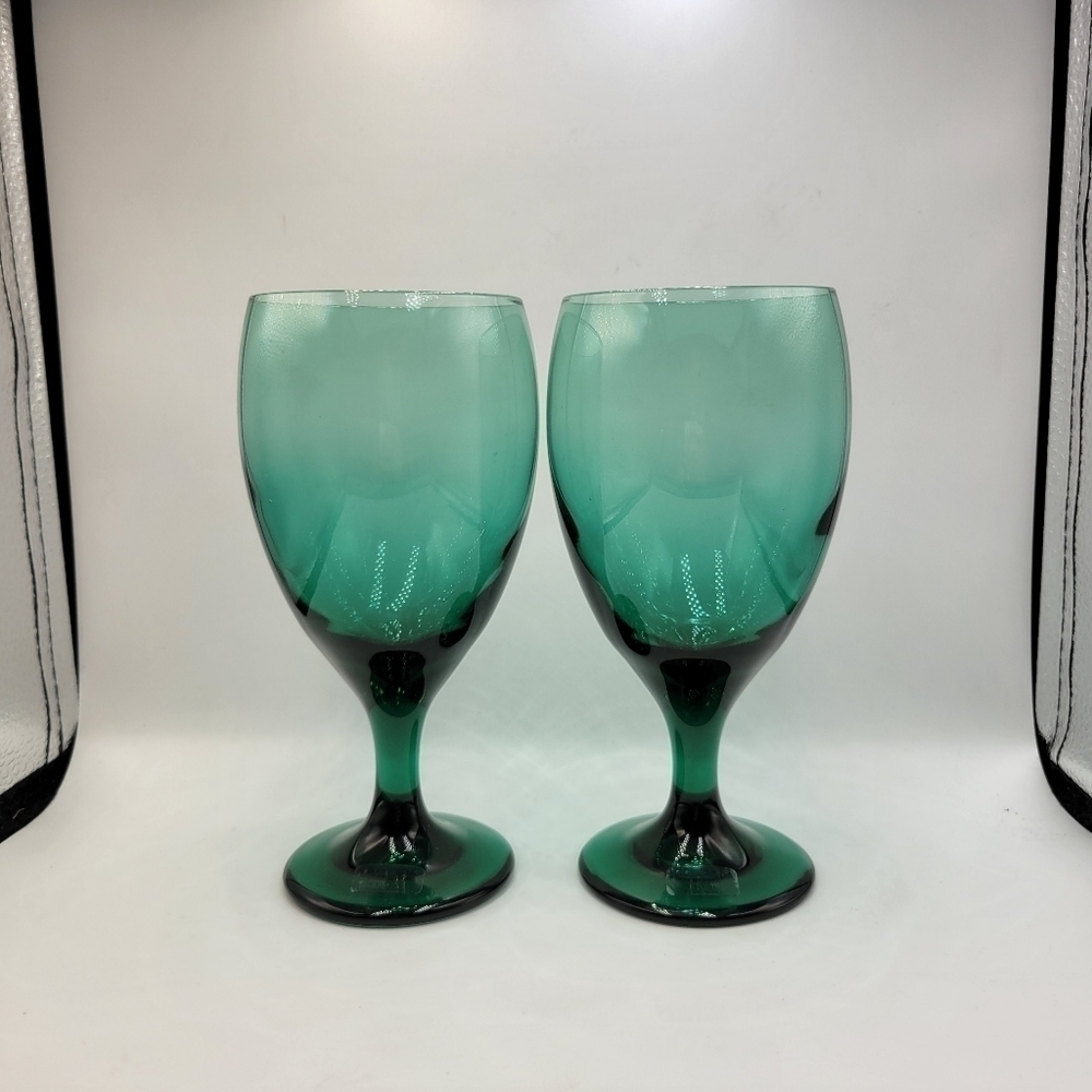 Towle Full Lead Crystal Goblets Made in Austria - set of 2